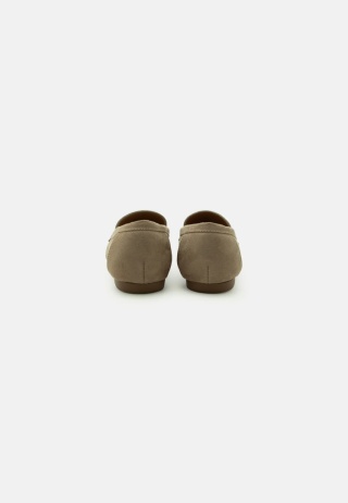 Anna Field r. 44 wide fit